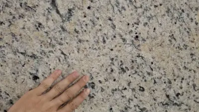 Granito amarelo icarai